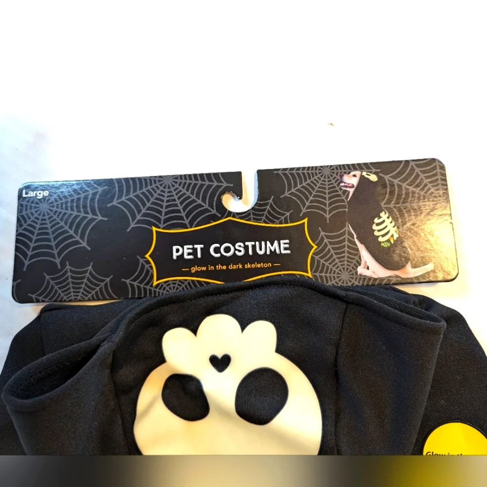 Pet Halloween Glow In The Dark Skeleton Costume Size Large BNWT